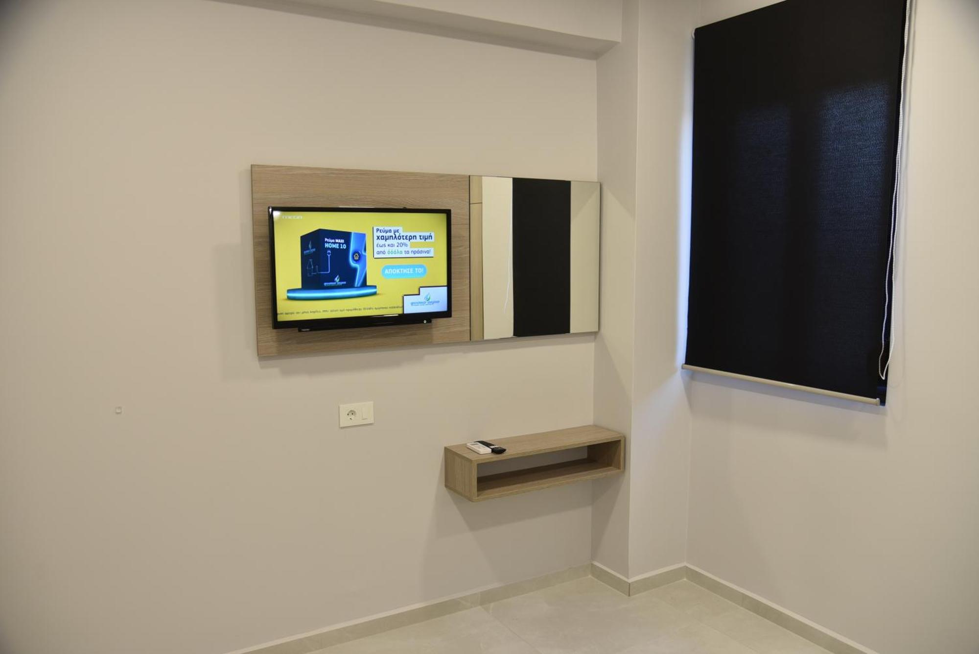 Pirgos Deluxe Apartment - Private Parking Kíssamos Extérieur photo