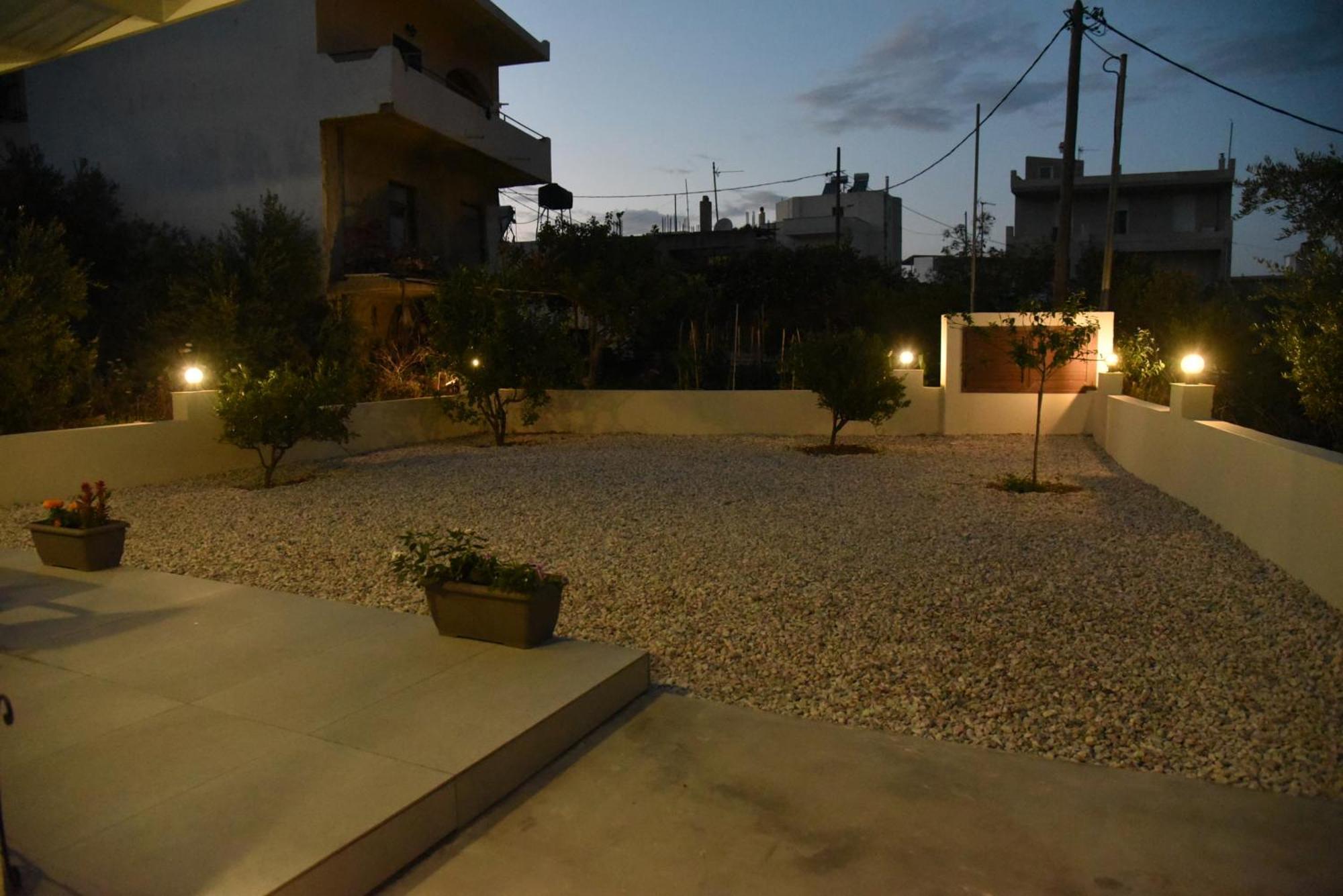 Pirgos Deluxe Apartment - Private Parking Kíssamos Extérieur photo