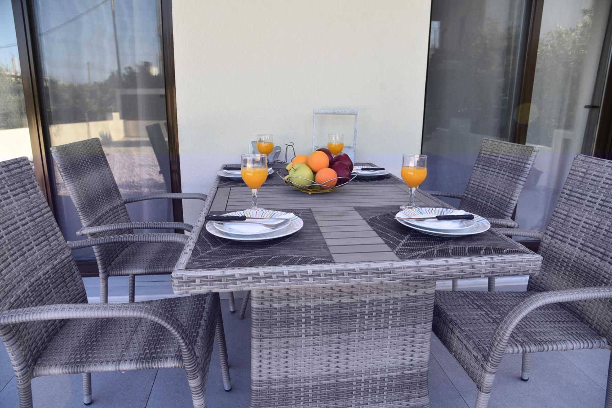 Pirgos Deluxe Apartment - Private Parking Kíssamos Extérieur photo